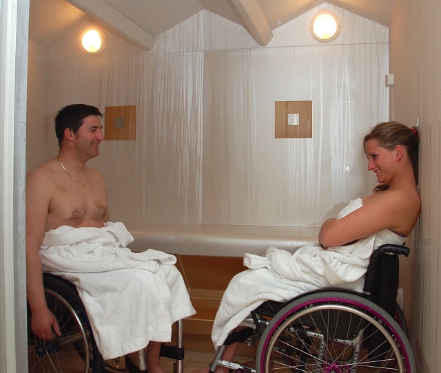 Wheelchair accessible steam bath