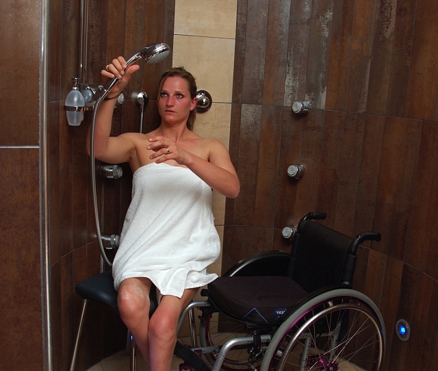 Wheelchair accessible schower - wellness area
