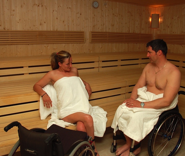 Wheelchair accessible sauna - Bräuwirt